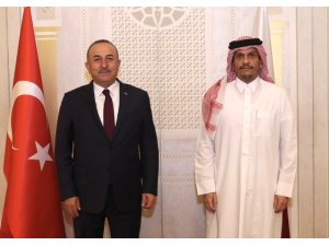 Bakan Çavuşoğlu, Katarlı mevkidaşı Al-Thani ile görüştü