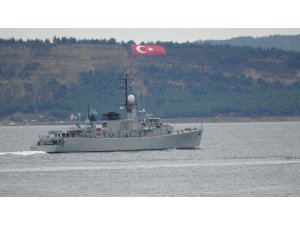 Bulgaristan savaş gemisi Çanakkale Boğazı’ndan geçti