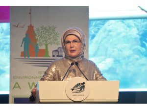 Emine Erdoğan: "Akdeniz kirlilikten olumsuz etkileniyor"