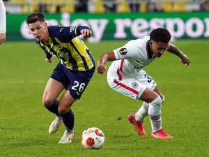 UEFA Avrupa Ligi: Fenerbahçe: 1 - Eintracht Frankfurt: 1 (Maç sonucu)