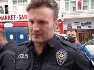 Bıçakla rehin alınan karı-kocayı saldırganın bileğini ısırarak kurtaran polis ayın polisi seçildi