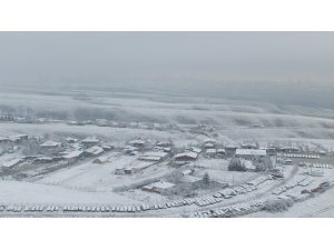 Başkent beyaza büründü