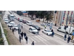 Isparta’da zincirleme kaza: 2 yaralı