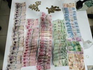 Çorak satma bahanesiyle 1 saate 2 bin 305 lira para topladılar