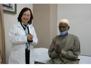 Afrikalı hasta şifayı Eskişehir’de buldu