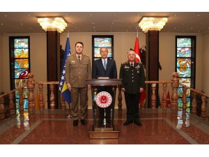 Milli Savunma Bakanı Akar, Bosna Hersek Genelkurmay Başkanı Masovic’i kabul etti