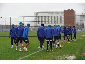 Çaykur Rizespor, Sivas deplasmanı için yola çıktı