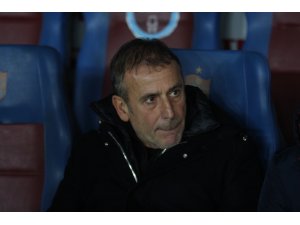 Spor Toto Süper Lig: Trasbzonspor: 0 - Başakşehir: 0 (İlk yarı)