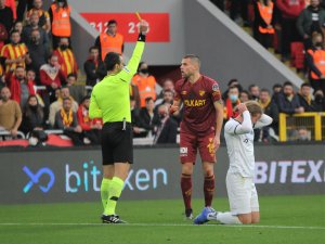 Spor Toto Süper Lig: Göztepe: 1 - Adana Demirspor: 1 (Maç sonucu)