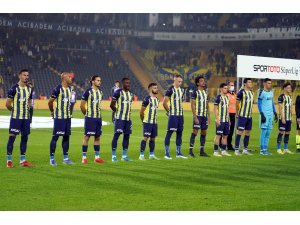 Fenerbahçe geçen sezona göre düşüşte