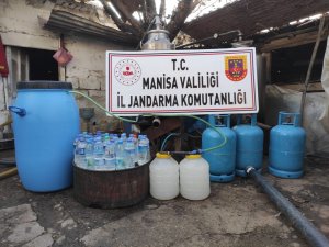 Manisa’da 150 litre sahte rakı ele geçirildi