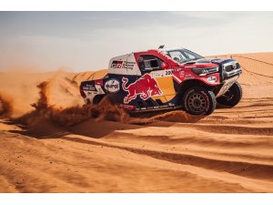 Dakar Rallisi’nin ilk gününde Red Bull sporcuları zirvede