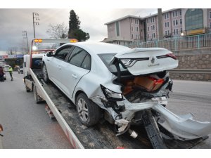 Kocaeli’de zincirleme kaza: 3 yaralı