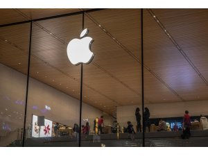 Apple, dünyada 3 trilyon dolar piyasa değerine ulaşan ilk şirket oldu