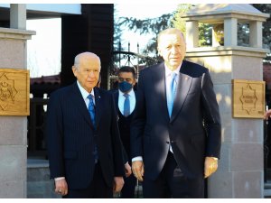 Cumhurbaşkanı Erdoğan MHP lideri Bahçeli’yi ziyaret etti