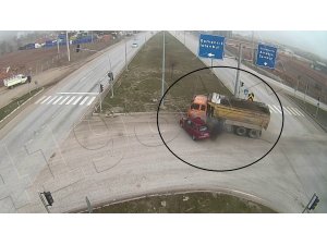 Çorum’da 1 kişinin öldüğü kaza kameralara yansıdı