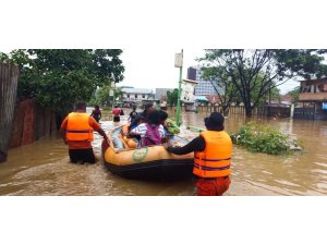 Endonezya’da heyelan felaketi: 6 ölü