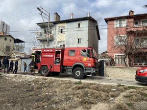 Konya’da binada çıkan yangın korkuttu