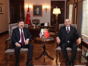 Bakan Çavuşoğlu TÜRKSOY Genel Sekreteri Kaseinov ile görüştü