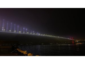 İstanbul güne sisle uyandı