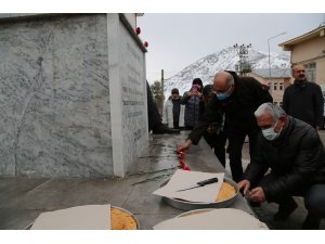 Ünlü şair Cemal Süreya ölüm yıldönümünde memleketi Tunceli’de anıldı