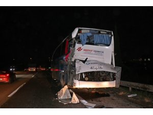 Otoyolda faciadan dönüldü, İstanbul istikametinde uzun araç kuyrukları oluştu