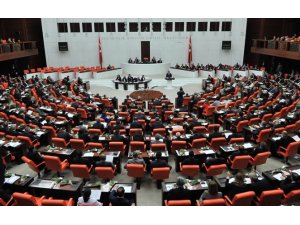 Cumhur İttifakı tarafından hazırlanan Seçim Yasası Teklifi raftan iniyor