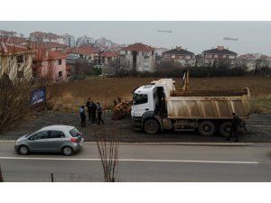 İki belediyenin afiş tartışması: “Sıkıysa kaldırsın”