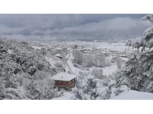 Yurttan kar manzaraları