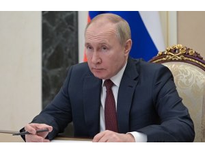 Putin’den Omicron açıklaması: "Hazırlanmak için 2 haftamız var"