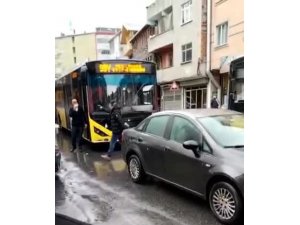 Trafik magandası İETT şoförüne dehşeti yaşattı