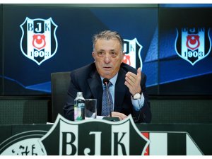 Beşiktaş Başkanı Ahmet Nur Çebi başkanlık seçiminde aday olacağını açıkladı