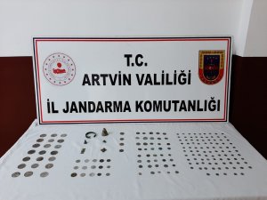 Artvin’de 175 adet tarihi sikke ele geçirdi