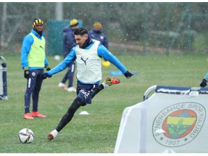 Fenerbahçe, Antalyaspor maçı hazırlıklarını sürdürdü