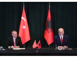 Erdoğan:"Arnavutluk’ta FETÖ’nün halen faaliyet alanı bulabilmesi milletimizi derinden yaralamaktadır”