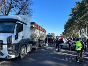 Zincirleme trafik kazası: 10 yaralı