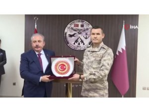 TBMM Başkanı Şentop’tan Katar’daki Türk Komutanlığına ziyaret