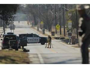 İngiltere’de Texas’taki rehine olayıyla bağlantılı 2 kişiye daha gözaltı