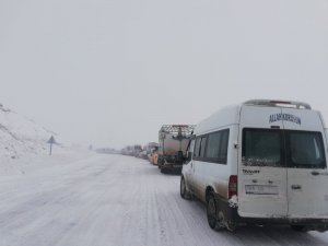 Güzeldere Geçidi’nde zor anlar