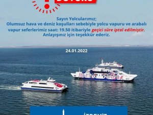 İzmir’de vapur seferleri iptal edildi