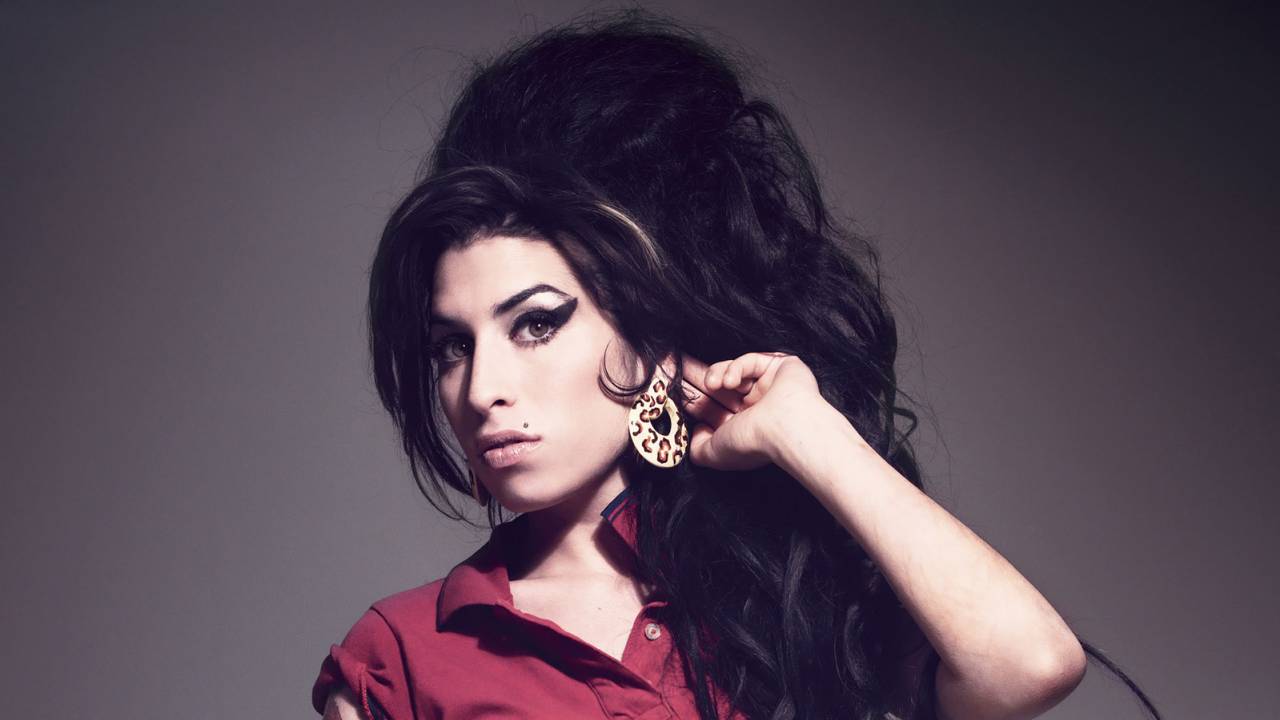 Amy Winehouse Neden Öldü?