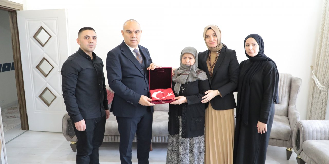 Ağrı Valisi Şehit ve Gazi ailelerini ziyaret etti