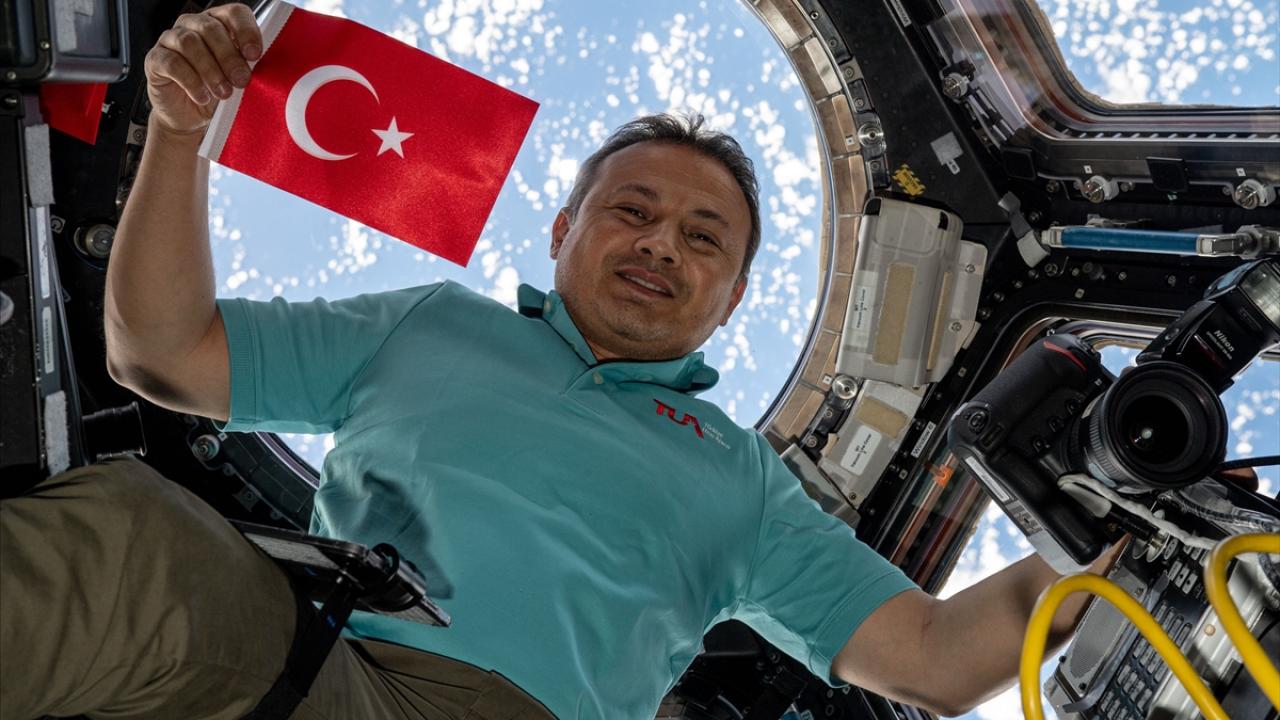 İlk Türk astronottan uzayda bir deney daha