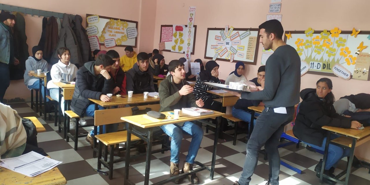 Hamur'da öğrencilere yoğunlaştırılmış eğitim