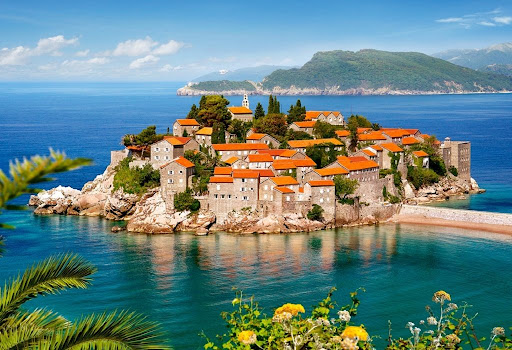 Montenegro nereye bağlı? Vize istiyor mu?