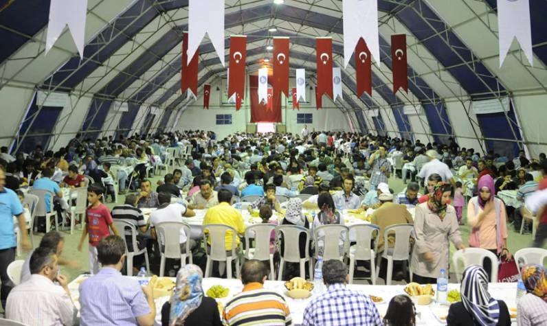 İstanbul iftar çadırı 2024 nerede var?