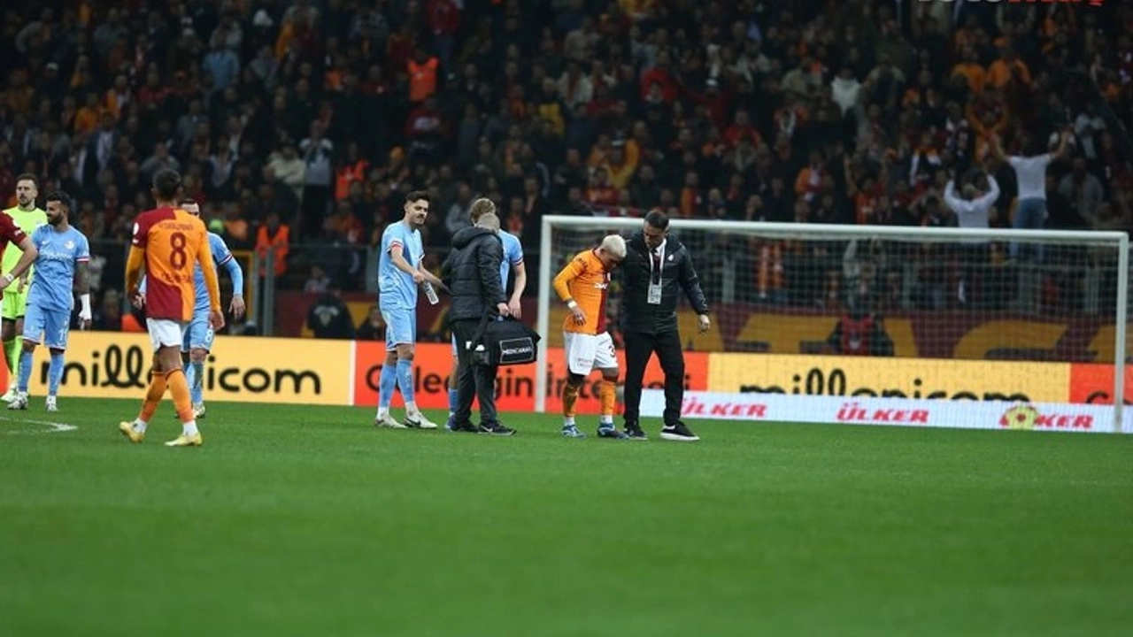 Galatasaray - Antalyaspor Maçı Skandalı! Hakemler Arasında Görüşmeler Sızdırıldı!