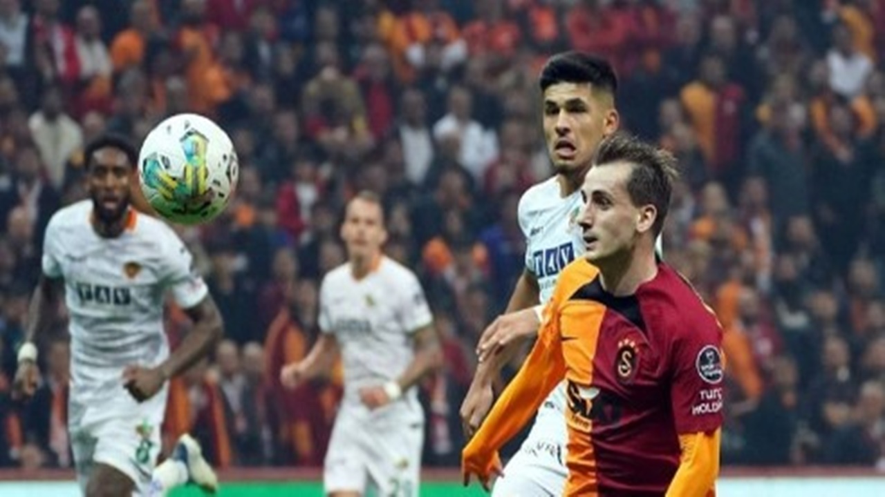 Süper Lig Alanyaspor Galatasaray muhtemel 11