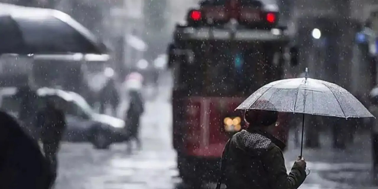 İstanbul için sağanak uyarısı: Sıcaklıklar düşecek