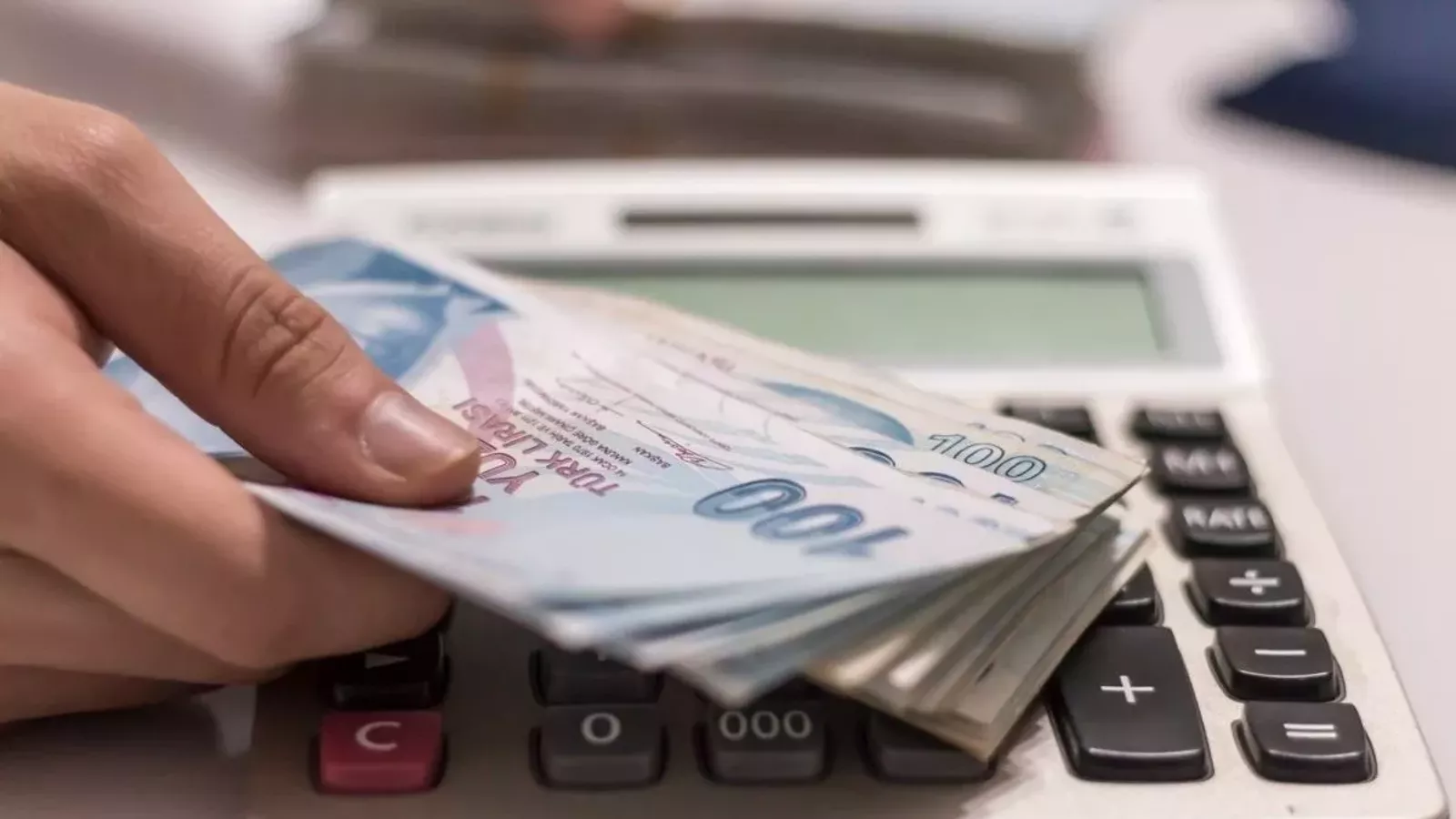 Halkbank'tan 2 Günde Nakit İhtiyacınıza Çözüm: Hızlı Kredi Kampanyası!